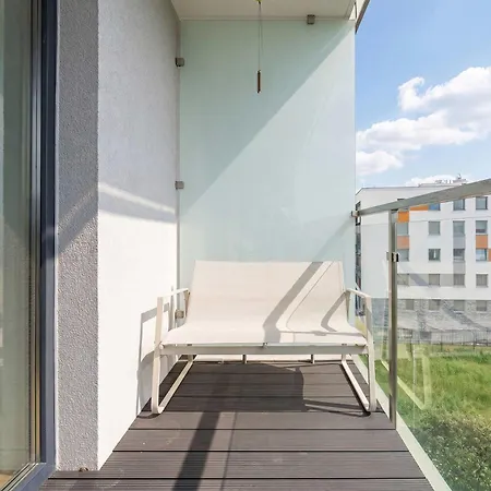 Bright In With Balcony And Parking By Renters * Kołobrzeg